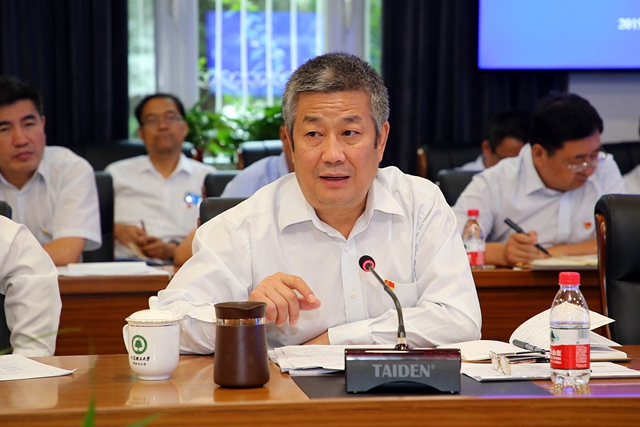 老哥俱乐部-老哥必备的交流社区