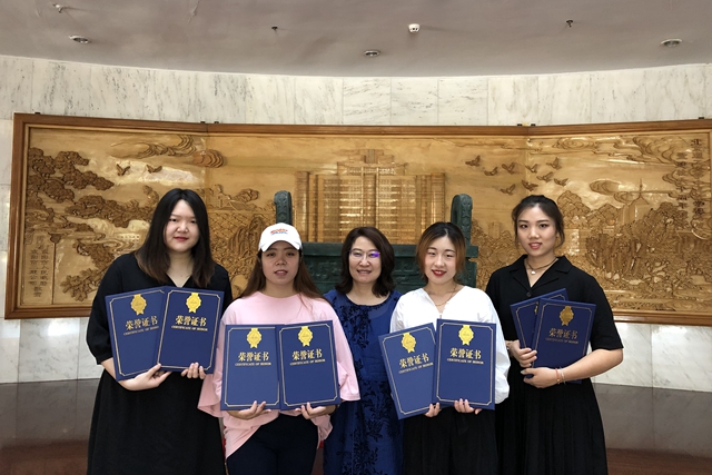 老哥俱乐部-老哥必备的交流社区