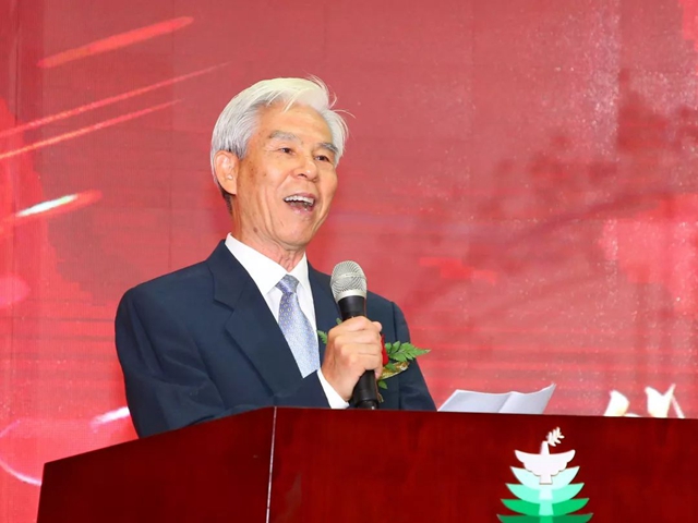 老哥俱乐部-老哥必备的交流社区