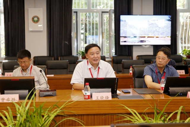 老哥俱乐部-老哥必备的交流社区