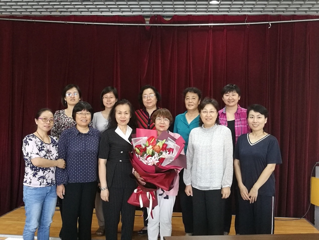 老哥俱乐部-老哥必备的交流社区