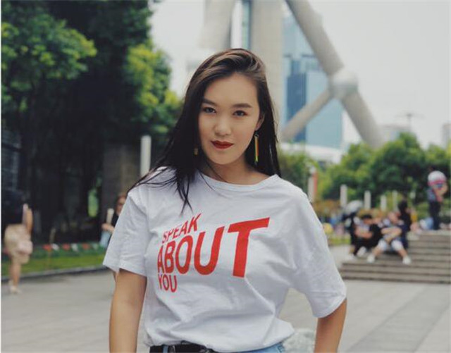 老哥俱乐部-老哥必备的交流社区