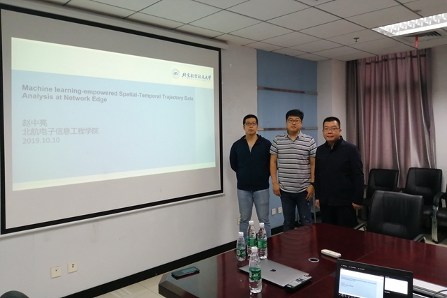 老哥俱乐部-老哥必备的交流社区