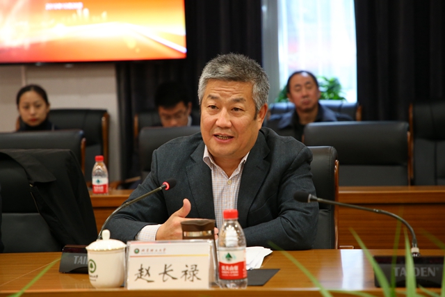 老哥俱乐部-老哥必备的交流社区