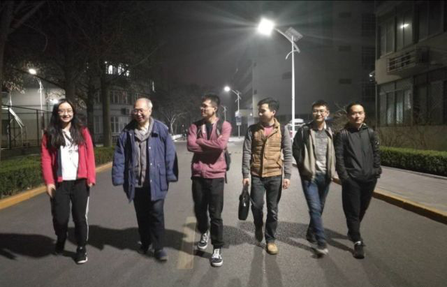 老哥俱乐部-老哥必备的交流社区