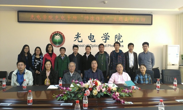 老哥俱乐部-老哥必备的交流社区