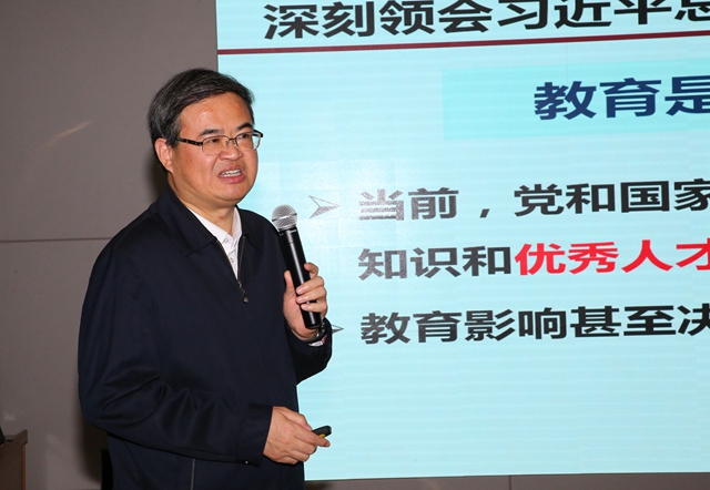 老哥俱乐部-老哥必备的交流社区