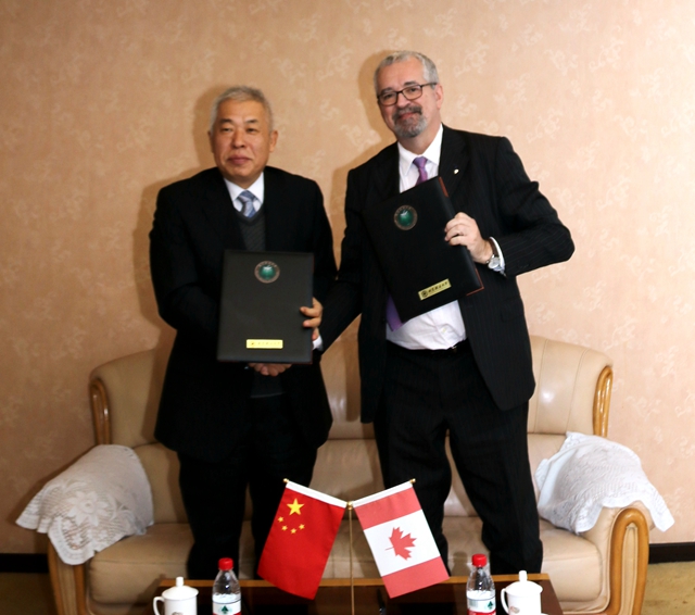 老哥俱乐部-老哥必备的交流社区