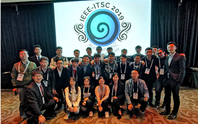 老哥俱乐部-老哥必备的交流社区