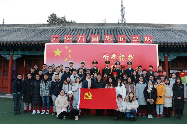 老哥俱乐部-老哥必备的交流社区