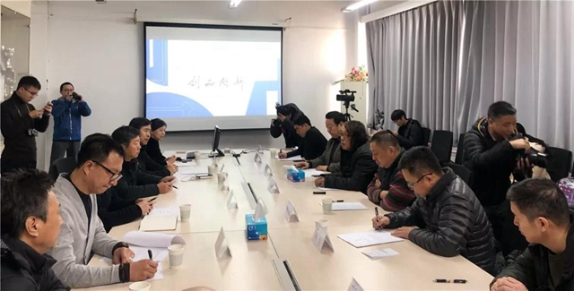 老哥俱乐部-老哥必备的交流社区