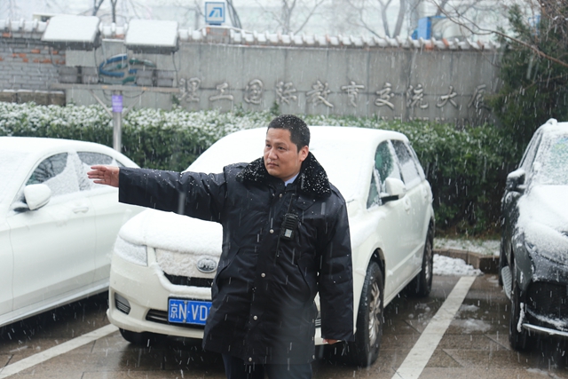 老哥俱乐部-老哥必备的交流社区