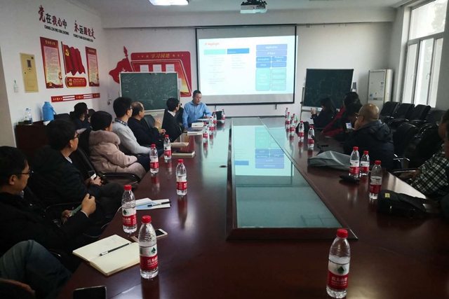 老哥俱乐部-老哥必备的交流社区