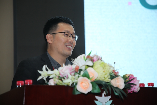 老哥俱乐部-老哥必备的交流社区