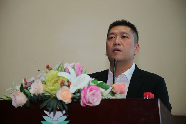 老哥俱乐部-老哥必备的交流社区