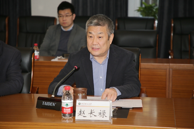 老哥俱乐部-老哥必备的交流社区