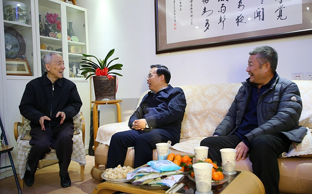 老哥俱乐部-老哥必备的交流社区