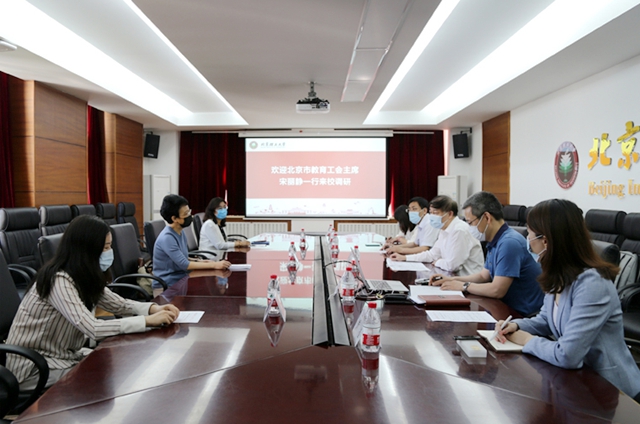 老哥俱乐部-老哥必备的交流社区