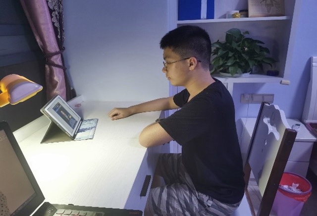 老哥俱乐部-老哥必备的交流社区