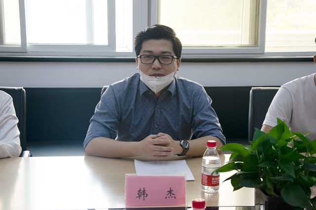 老哥俱乐部-老哥必备的交流社区