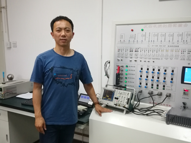 老哥俱乐部-老哥必备的交流社区