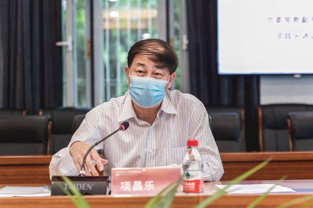 老哥俱乐部-老哥必备的交流社区