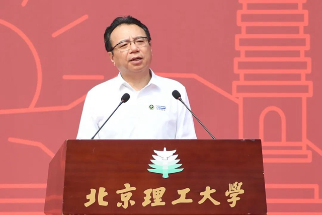 老哥俱乐部-老哥必备的交流社区