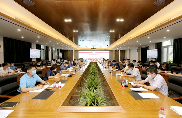 老哥俱乐部-老哥必备的交流社区