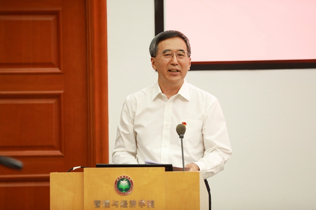 老哥俱乐部-老哥必备的交流社区