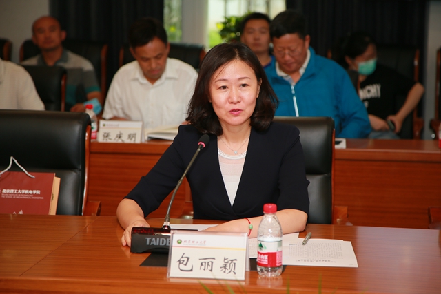 老哥俱乐部-老哥必备的交流社区