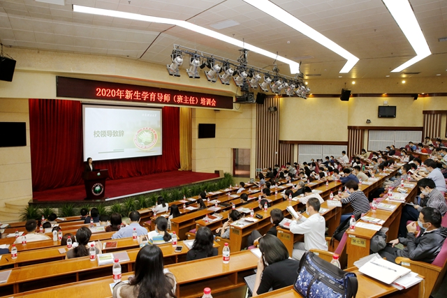 老哥俱乐部-老哥必备的交流社区