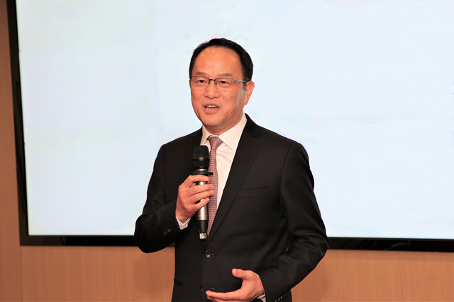 老哥俱乐部-老哥必备的交流社区