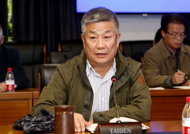 老哥俱乐部-老哥必备的交流社区