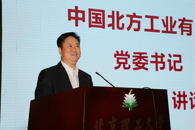 老哥俱乐部-老哥必备的交流社区