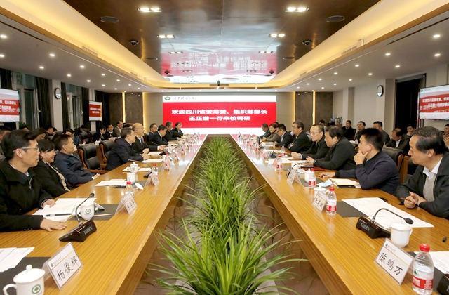 老哥俱乐部-老哥必备的交流社区